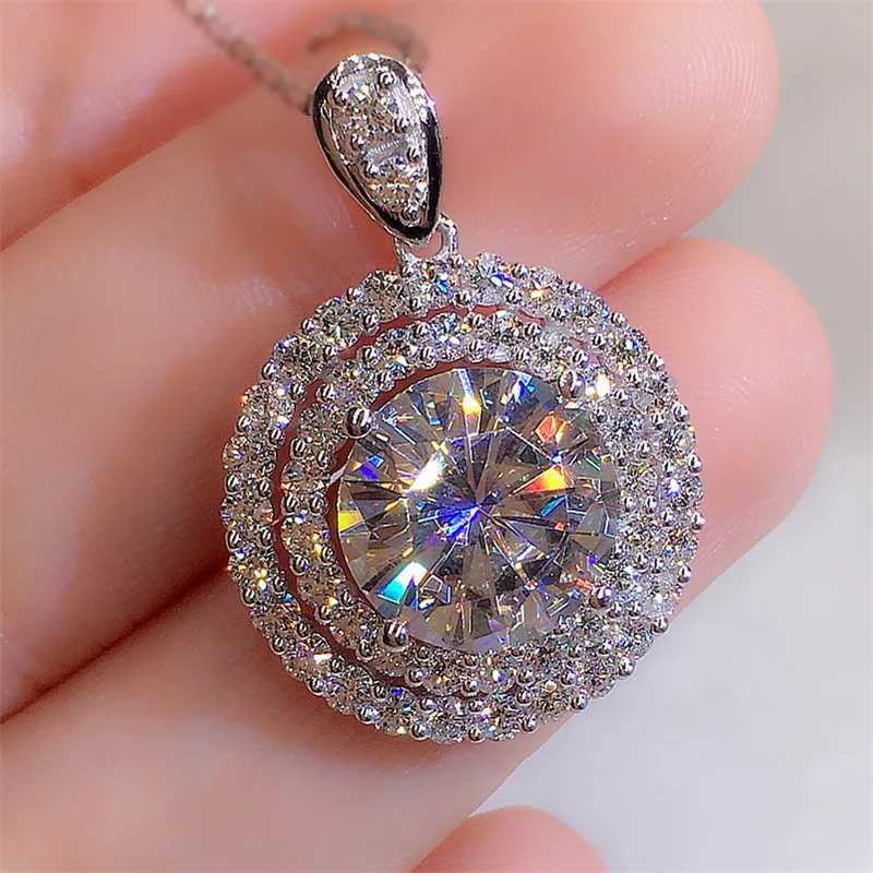 Round Cubic Zirconia Crystal Womens Pendant Necklaces Simple and Elegant Female Accessories Gift Wedding Jewelry 2023 Trendy D251021
