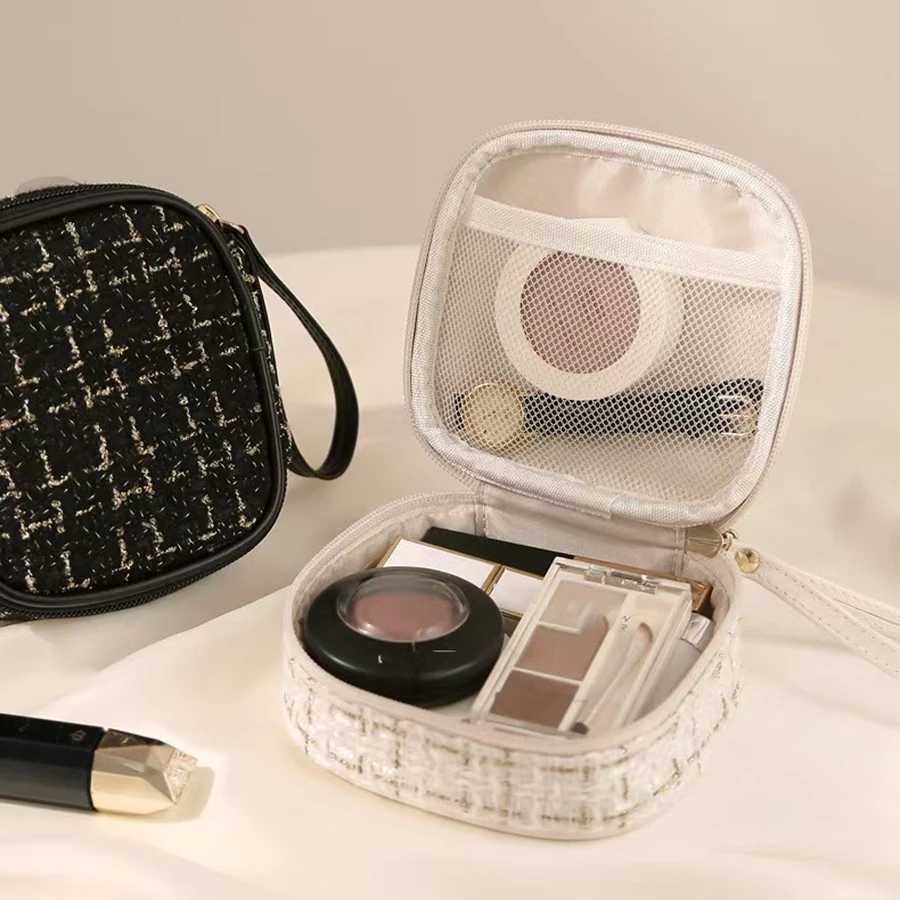 Portable Luxury Style Small Square Cosmetic Bag Sanitary Napkin Storage Bag Handheld Hygienic Purse Fashionable Makeup PouchW251021