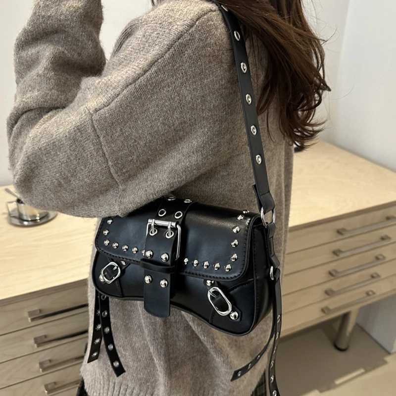 Shoulder Bag for Women Punk Style Purse PU Leather Rock Fashion Handbags with Rivet Small Trendy Armpit PurseXJ251021