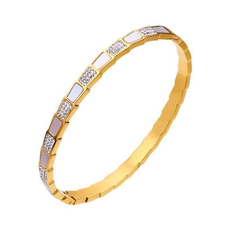 Women Stainless Steel Jewelry Accessory Fashion Zircon Bangles Water Proof Gold Color Cuffs J251021