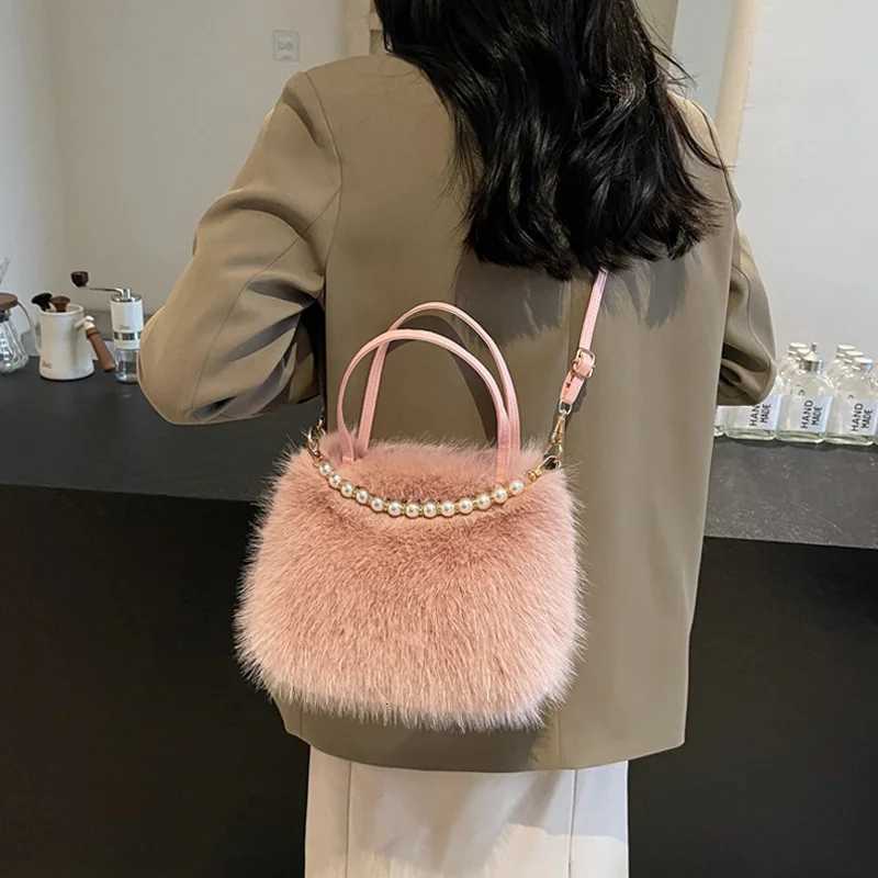 Candy Color Pearl Handle Womens Plush Crossbody Bag Portable Female Furry Handbags Winter Fashion Casual Shoulder BagsXJ251021