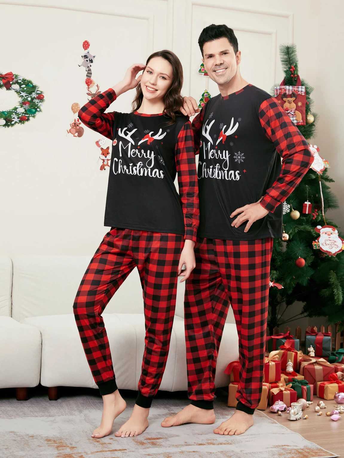 Merry Christmas Cartoon Pattern Mom Dad Kids Matching Pajamas Set 2 Pieces Suit Baby Romper Soft Loose Xmas Family Look Pyjamas L251021XK6D