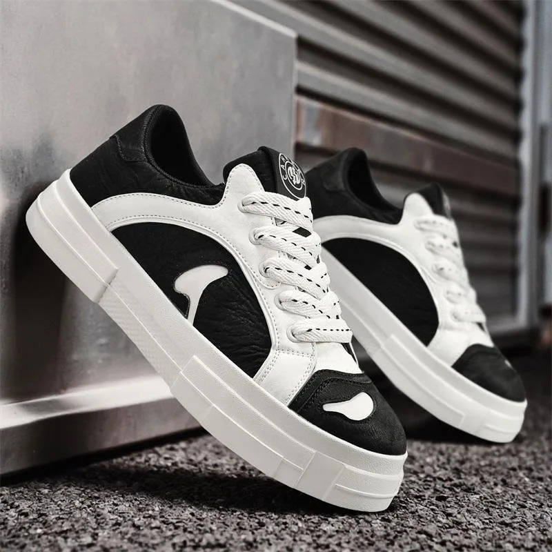 Hightop sneakers bread shoes cute and quirky big head thicksoled versatile casual shoes outdoor trendy mens shoes 251017