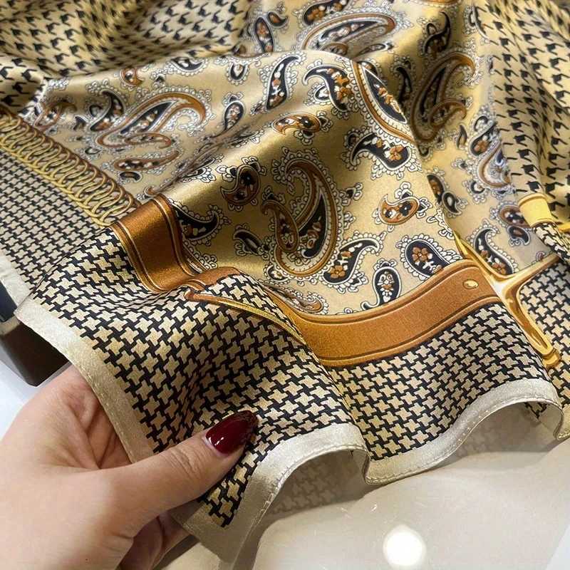 Luxury Paisy Houndstooth Printed Square Scarf Coffee Color Thin Smooth Neck Scarf Vintage Sty Sunscreen scarf For WenW251021