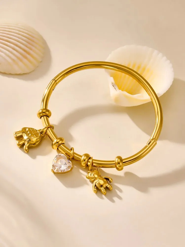 Stainless Steel Bracelet Bangles For Women 18k Gold Plated Waterproof Non Tarnish Openable Womens Heart Bear Charms Bracelets 251017