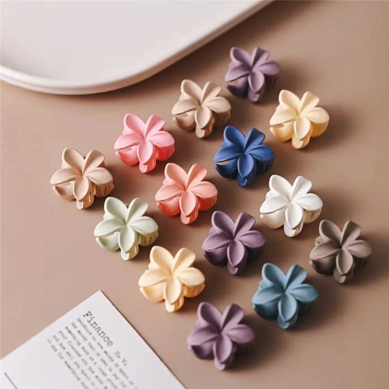 1020pcs Small Hair Claw Clips Sweet Color Mixed Flower Frosted Clips Hairpin Barrette For Women Girl Kids Hair AccessoriesW254021