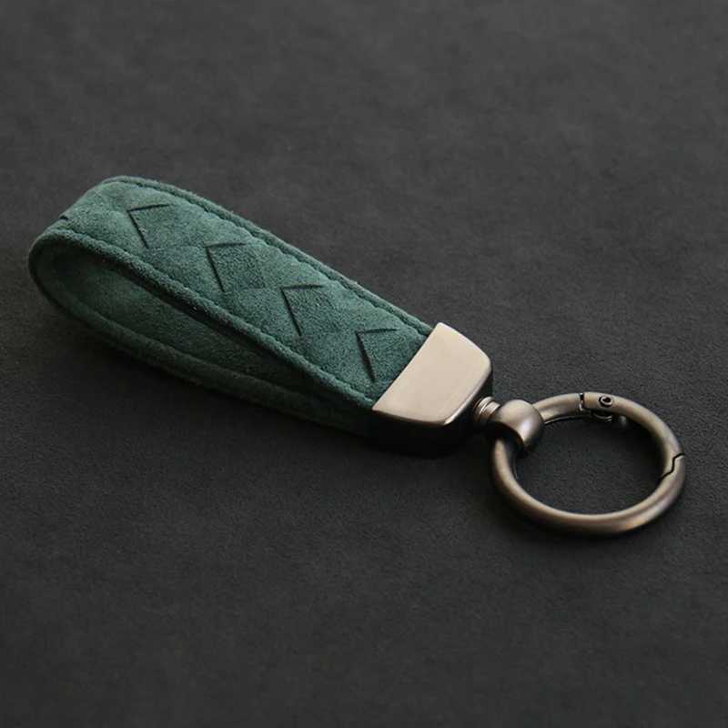 HighGrade Suede Leather Car Key Chain Luxury Key Rings Holder Buckle Alcantara Bag Pendant Charms Best Gift for Christmas Xmas W251021