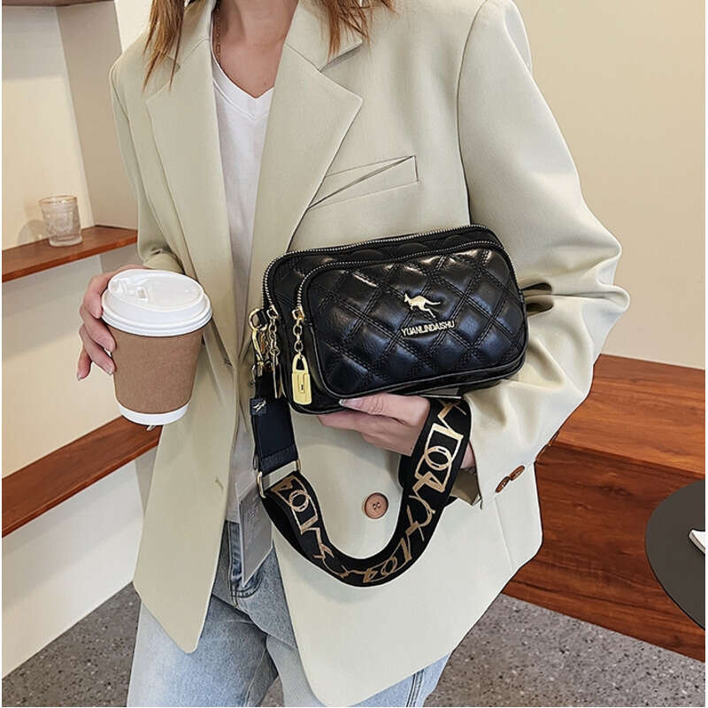 Women Handbag Large Capacity Handbag Xiaoxiangfeng Lingge Women S New Trendy And Fashionable Casual Crossbody Versatile Three Layer Phone B