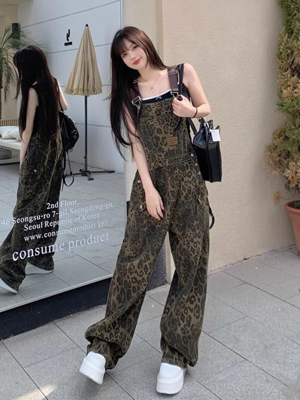 2025 American high street leopard print new autumn and winter printed denim workwear for women, luxury designer straight leg wide leg pleated jumpsuit