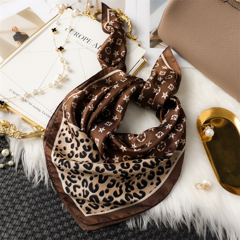 hot Free delivery designer Shawl draped Fashionable and minimalist scarf silk scarf for women warm and soft