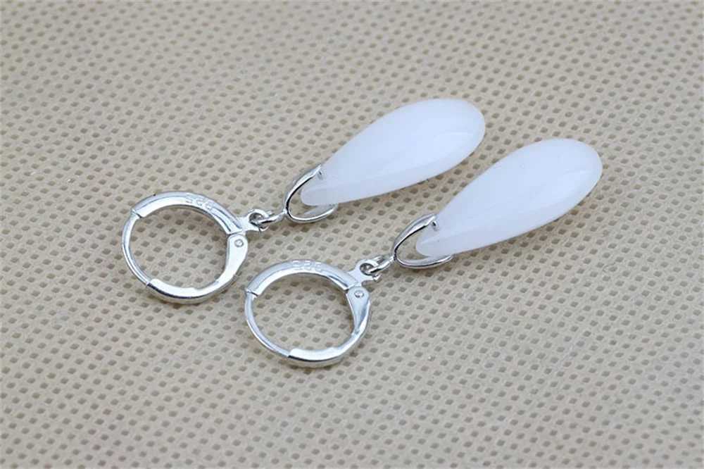 Natural White Green Jade Water Drop Hoop Earring for Woman Trendy Jade Dangle Earrings Vintage Stone Bridal Jewelry Girls Gift J251021