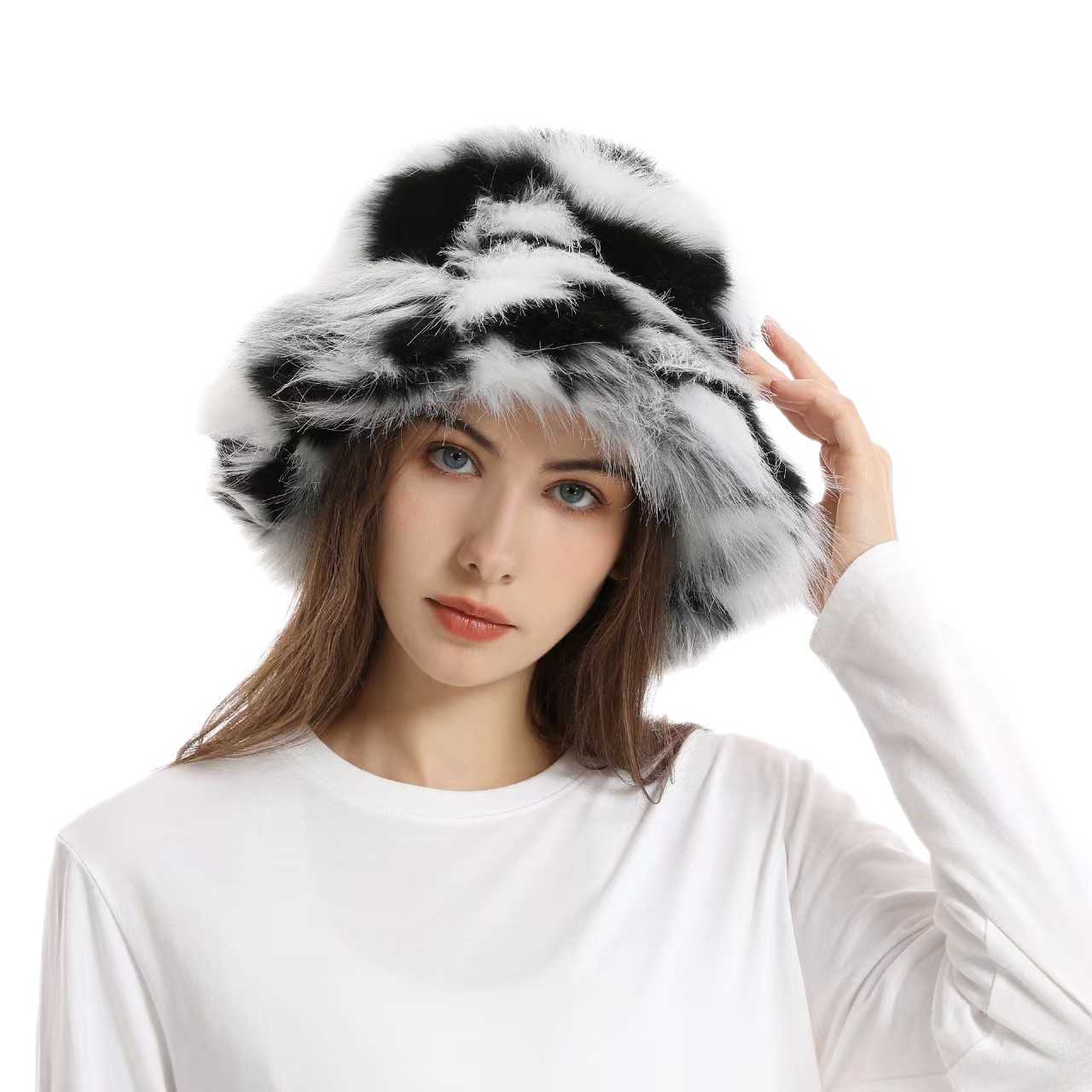 Plush Fisherman Hat for Women Winter Imitation Fox Fur Colorful Fashionable Warm Faux Fur Hat H251020