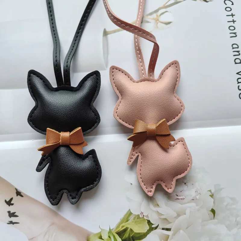 Mini Bear Keychain PU Leather Animals Keyring Hanging Ornament Backpack Handbag Charm Gift For Men Women Korean Bag Charms Y2k W251021
