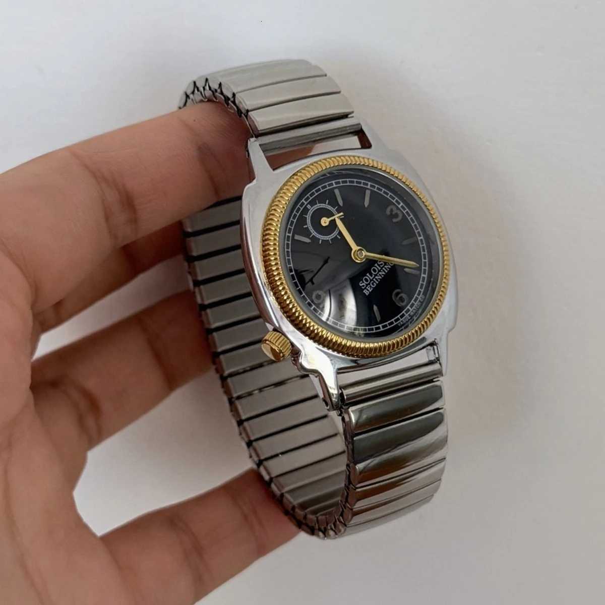 Vintage spring str womens independent second dial retro light luxury fashion niche quartz Telescopic strXJ251021