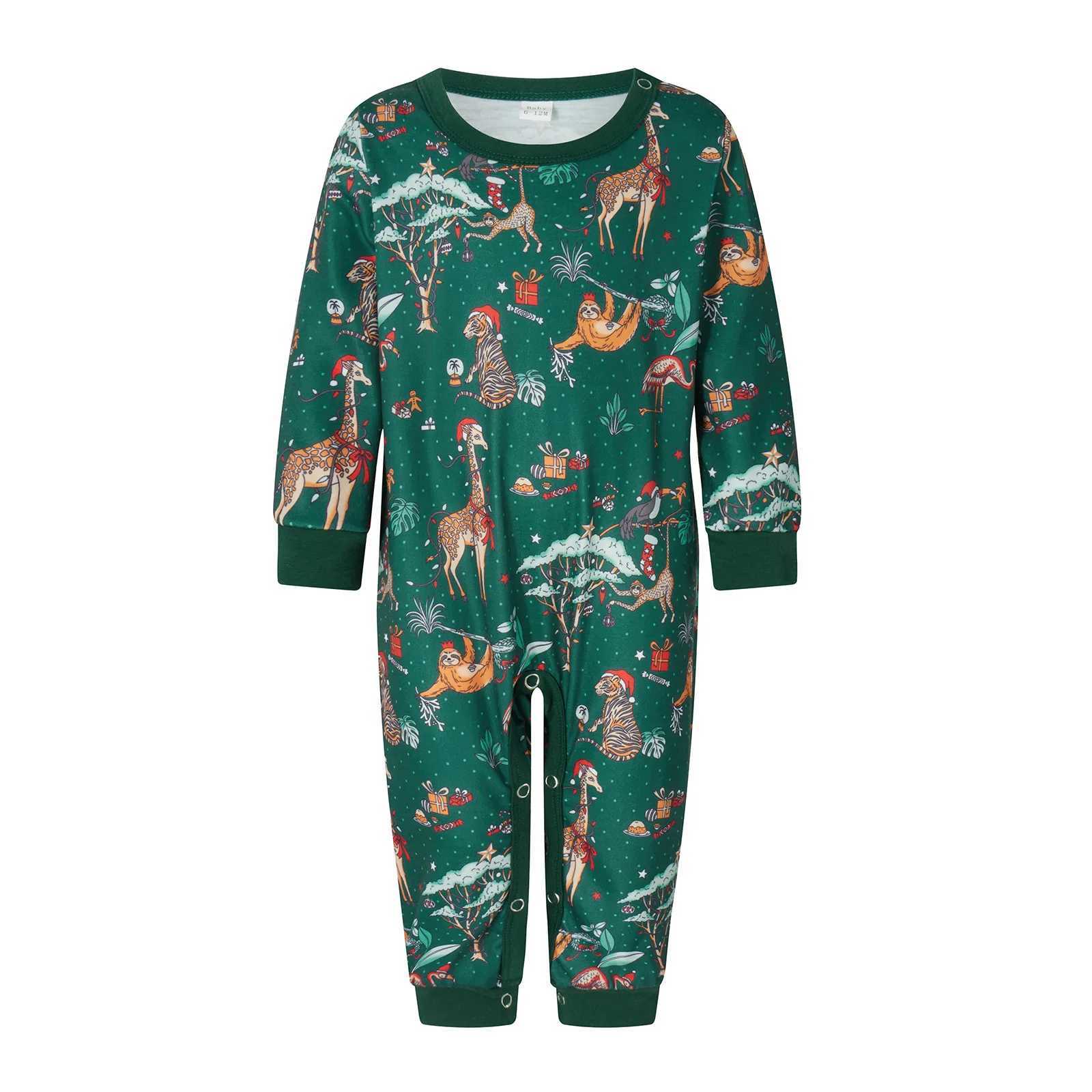 Christmas Pajamas Set for FamilyCouplesKids 2026 New Years Costumes Allover Print Full Sleeve O Neck Sleepwear 2 Pieces Suit L2510213S4O