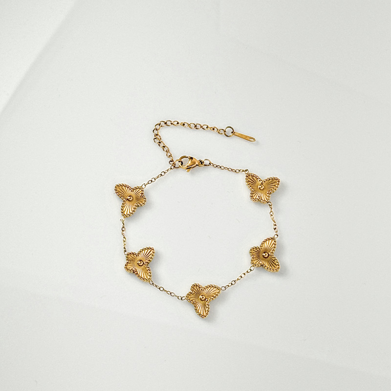 Designer bracelet gold bracelet Four leaf clover bracelet for women's jewelry design sense Christmas gift free shipping Luxury bracelet