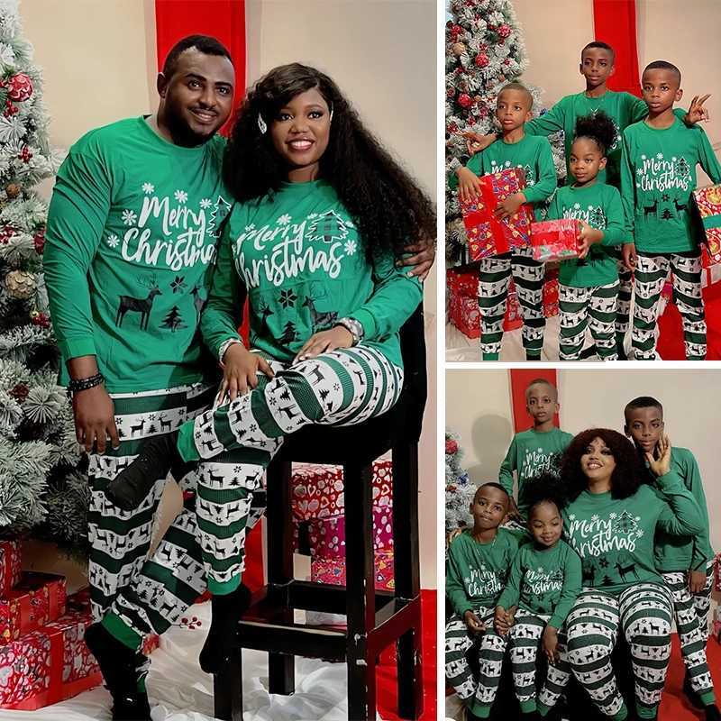 New Fashion Letter Elk Print Cotton Christmas Family Matching Pajamas Set Parentchild New Year Family Look Loungewear Sleepwear L251021E1IO
