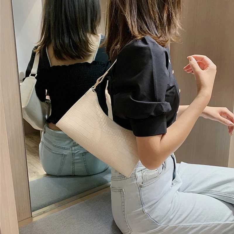 French Style Shoulder Bags Simple PU Leather Armpit Purse Small Handbag Underarm BagXJ251021