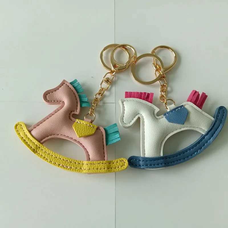 1Pcs Bright PU Leather Keychain Double sided Car Thread Small Gift Metal Pendant Key Chain Simple KeyChains Keyholde W251021