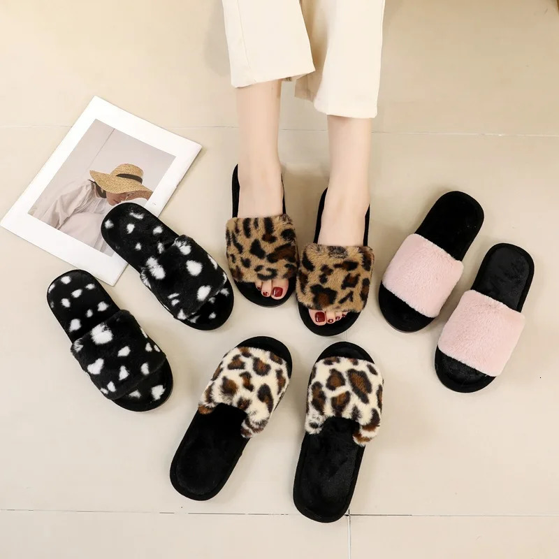 Fairy style leopard print fluffy slippers for womens outdoor wear in spring 2025 plush and lazy one line cotton mop 251021