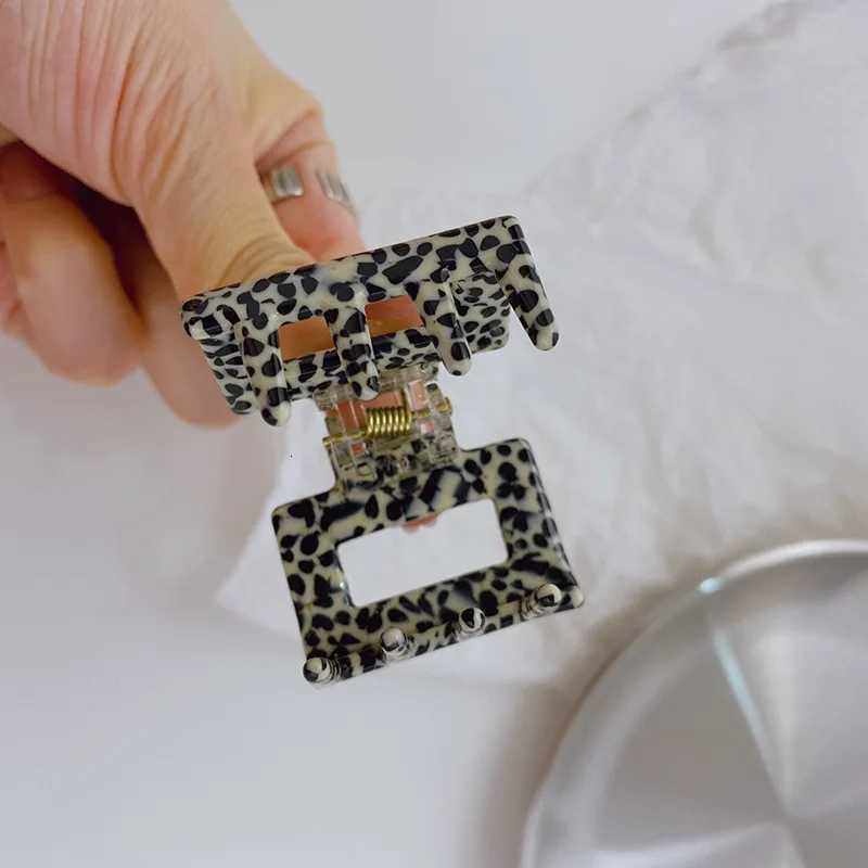 2024 Korea New Fine Vintage Women 35CM Small Hairpins Acrylic TortoiseShell Square Crab Hair Claw Clips For Girls AccessoriesW254021