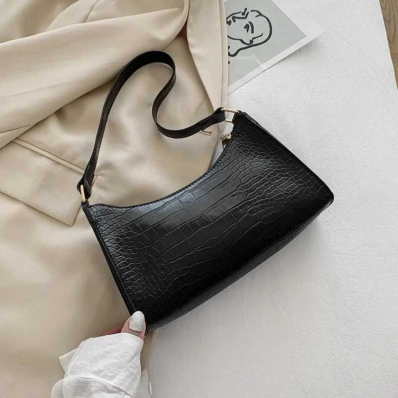 French Style Shoulder Bags Simple PU Leather Armpit Purse Small Handbag Underarm BagXJ251021