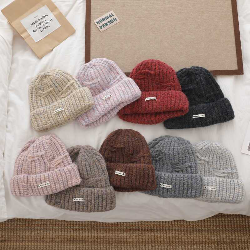 New Autumn Winter Slimming Winter Ear Protection Warm Stylish Versatile Casual Knitted Hat Beanie Large Head Circumference H251020