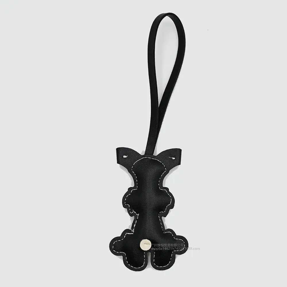 Handmade Cute Schnauzer Dog Keychain Womens Bag Pendant PU Leather Cute Puppy Bag Ornament Accessory Mens Car Keyring Jewelry W251021