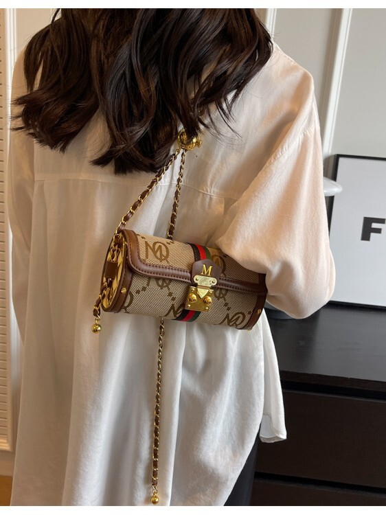 Luxury Brand Designer Bag High-End Stylish Small Bag 2024 New Fashion Versatile Chain Crossbody Bag Niche Texture Shoulder Cylinder Bag