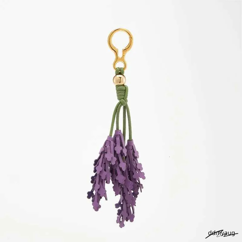 Lavender Leather Charm Purple Flower Keychain Pendant Decoration High Girl Gift Bag Accessories Z250611 Ddmyaug