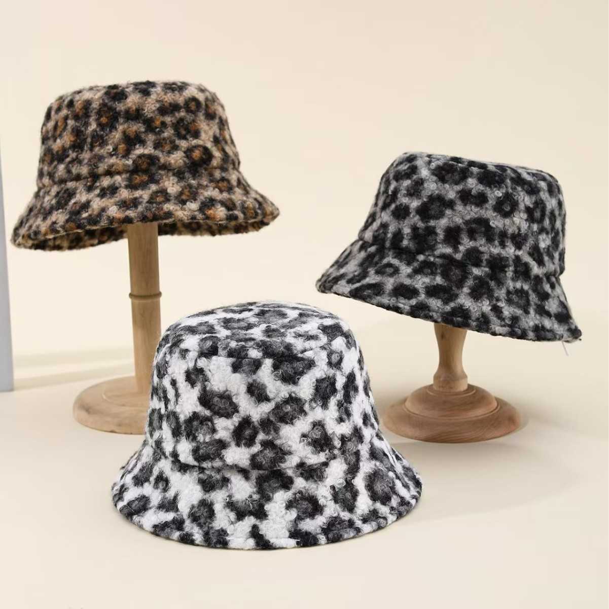 New Heartshaped Plush Fisherman Hat with Print Unisex Thickened Warm Versatile Hat H251020
