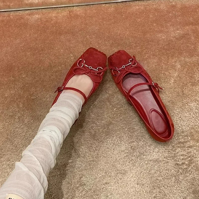 Women Pumps Square Heels Fashionable French Style Bow Versatile Pig Nose Princess Single Shoes Woman Shoe Brown 251017