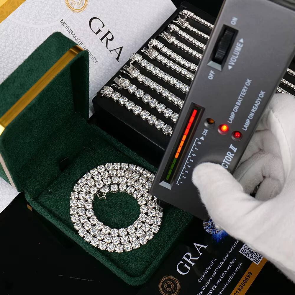 Tennis Necklace 2mm 3mm 4mm 5mm Moissanite 925 Silver Plated WhiteYellow Gold Classic Womens Design Suitable for Everyone