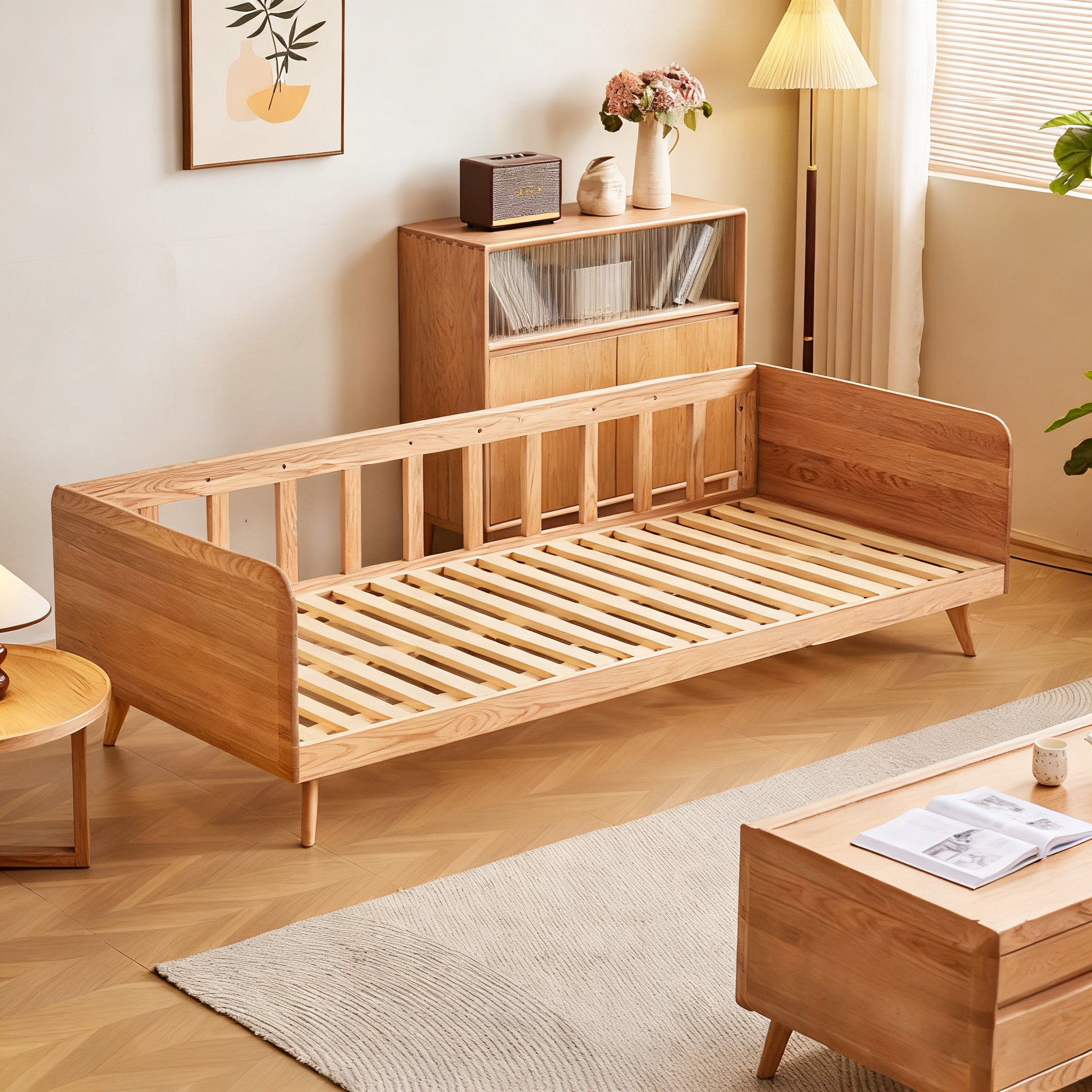 Elegant Solid Wood Upholstered Couch for Modern Living Room - Made of High-Quality Materials