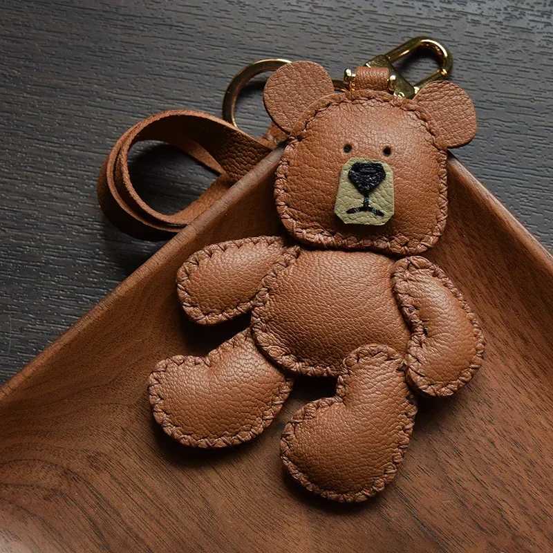 Handmade Leather Bag Charmkeychains Teddy Puppet Bear Leather Bag Charmkeychain Car Key Bag Pendant Bag Charm Handmade Custom Gi W251021