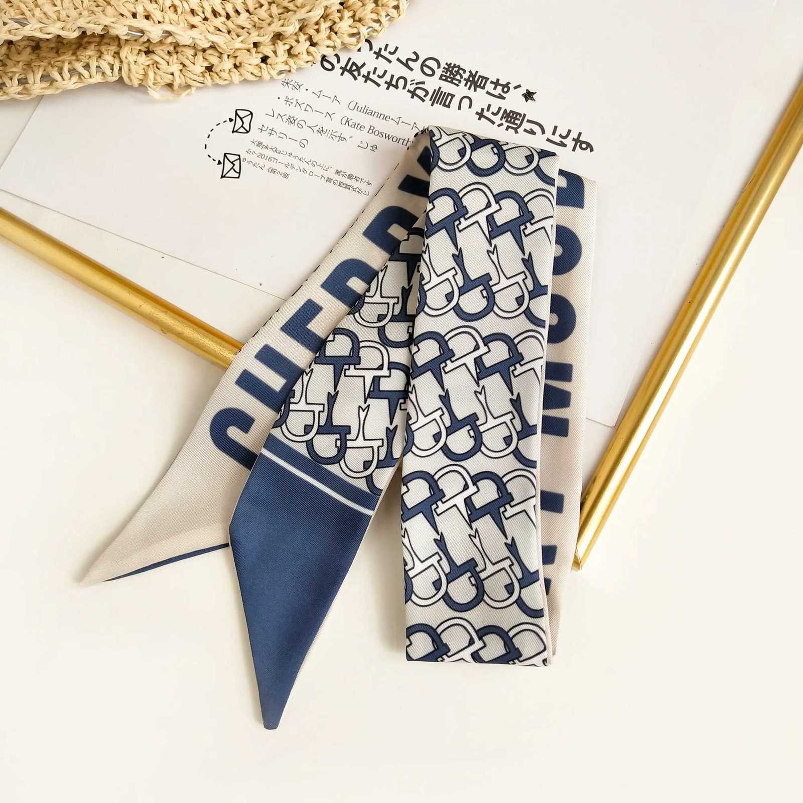 KoreanSty Small Silk Scarf Wens Spring Autumn Narrow Fashion Long Strip Arm Bag Ribbon Neckerchi Small RibbonW251021