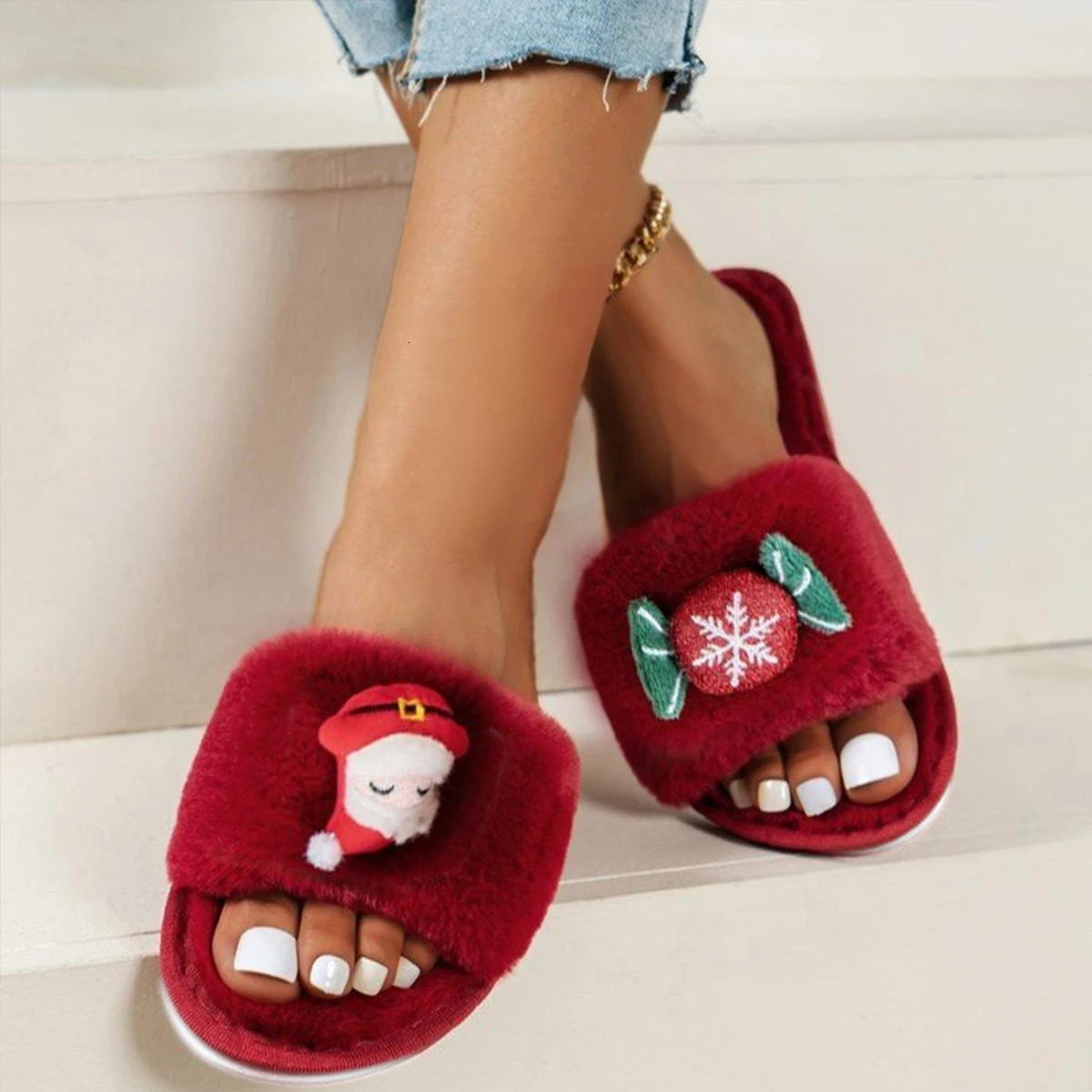 Womens Slippers for Autumn and Winter Cute Cartoon Christmas Candy Warm Indoor Home Slippers OneStrap Slippers 251021