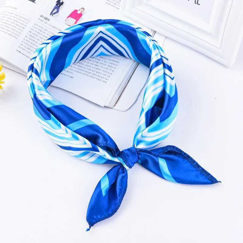 Fashion etiquette 5050cm High Quality Scarf Wen Small Soft Squares Decorative Scarf Stripe Print Kerchi Neck WrapW251021