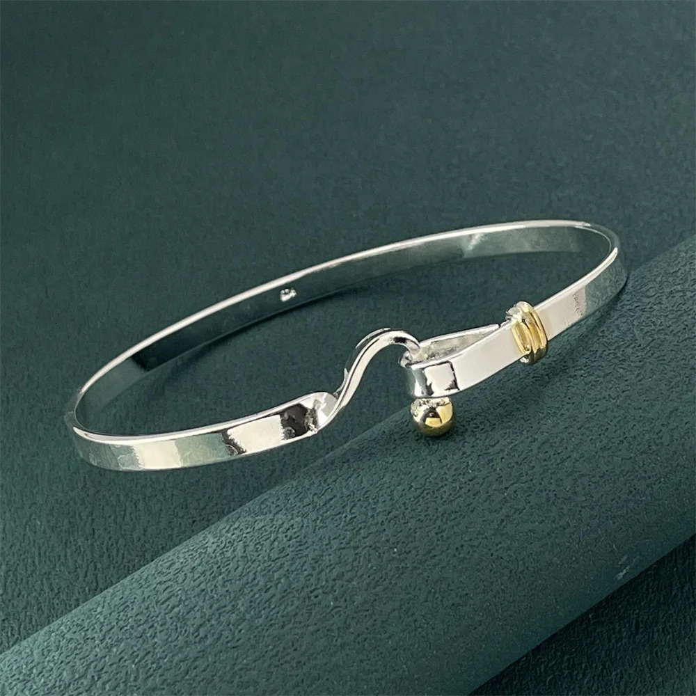 Fashion Silver Color Simple Bangle Men and Women Fashion Jewelry Birthday Party Gift Jewelry 251017