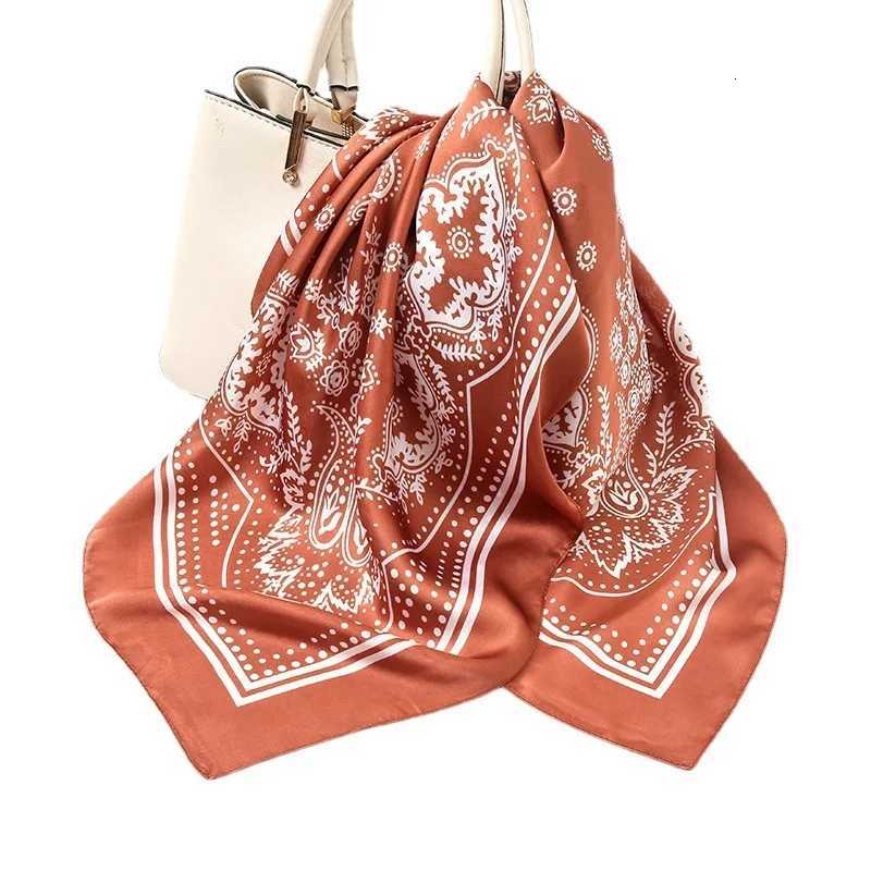 1 pcs 70X70 European and American Hot Sale Vintage Paisley Small Cashew Flower Satin Square Silk Scarf W251021