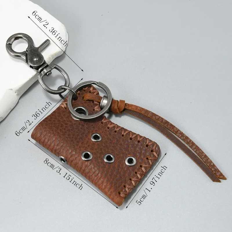 Elegant Brown Leather Keychain Ornament Leather Protector Keychain Designed for Smokers and Vintage Aficionados N84D W251021