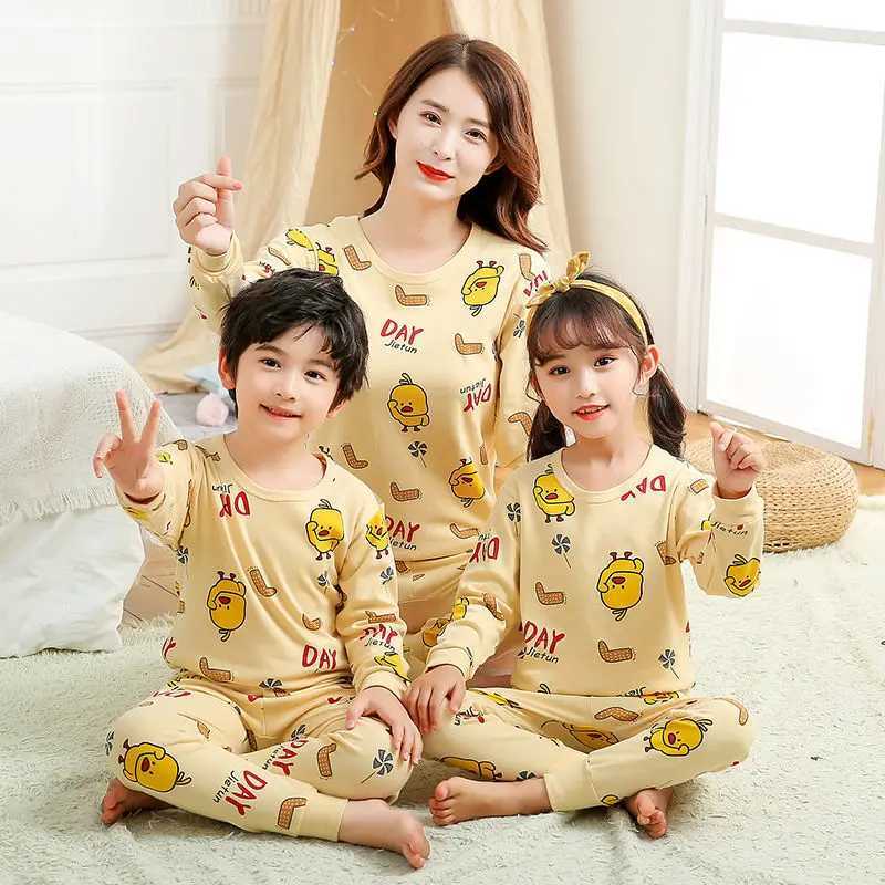 Mother Kids Clothes Matching Family Outfits Winter Cotton Pajama Sets For Boys Girls Sleepwear Long Sleeve Family Look Homewear L2510210CBZ