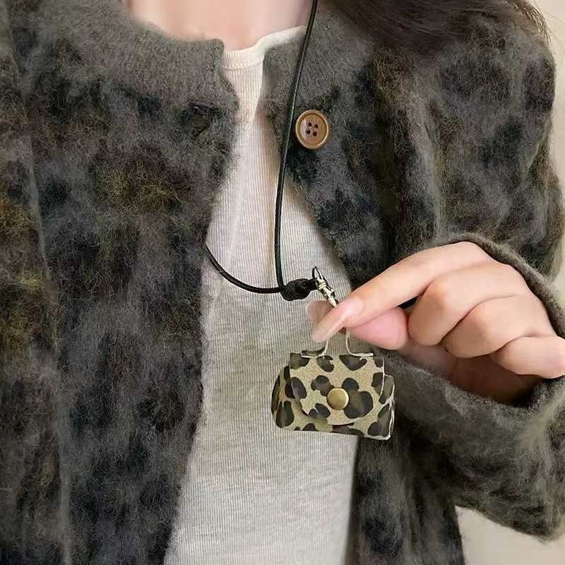 Mini and Compact Leather Hanging Neck Coin Purse Necklace Niche Design Headphone Bag Long Sweater Chain Accessory Women W251021
