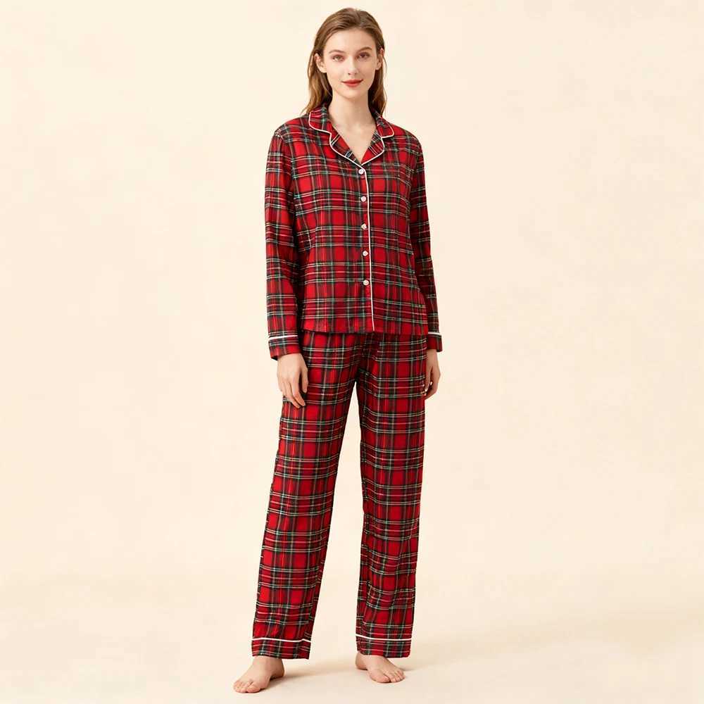 Family Christmas Pajamas Matching Sets Adult And Kids Xmas Red Plaid Button Shirts TopsPants Baby Romper Loungewear Pyjamas L251021THTF