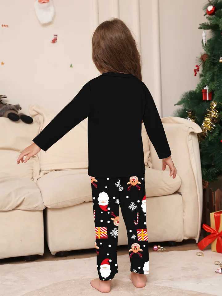 Family Matching Christmas Pajamas Sets Adorable Santa Reindeer Prints Cozy Cotton Material L251021VZNW