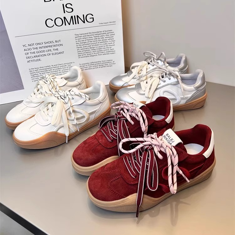Niche design red German training shoes women's new fashion embroidered platform casual sports shoes in early spring 2025