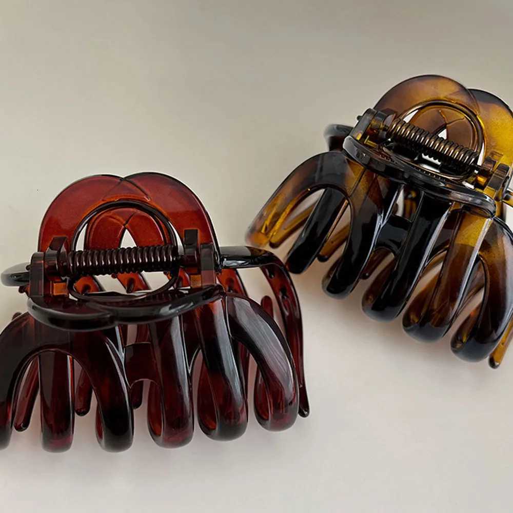 Acrylic Pumpkin Hair Clips Hollowed Simple Fashion Hair Claw For Women Vintage Temperament Shark Y2k Trendy Hair Volume ClipsW254021