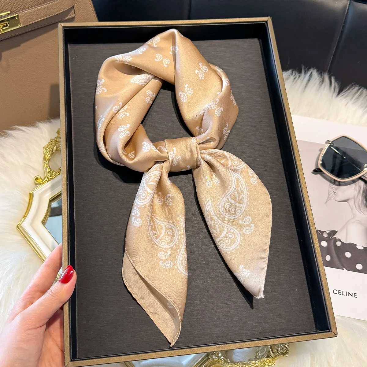 NEW Paisley Square Scarf Women Satin Shawl Wrap Hijab Female Hair Luxury Headkerchief Four Seasons Beach Sun Protection Bandana W251021