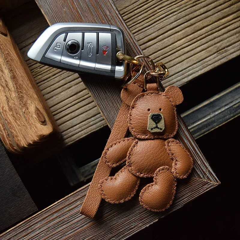 Handmade Leather Bag Charmkeychains Teddy Puppet Bear Leather Bag Charmkeychain Car Key Bag Pendant Bag Charm Handmade Custom Gi W251021