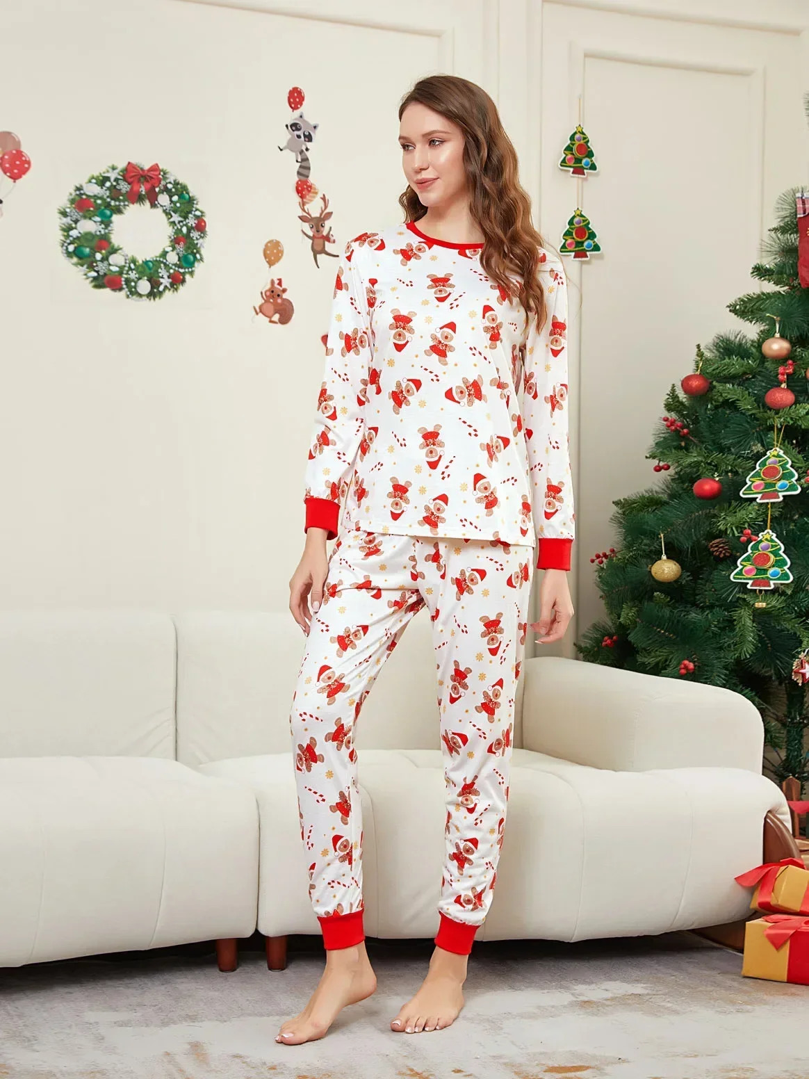 2025 Cartoon Allover Print Christmas Pajamas in Set Couples Casual Sleepwear Childrens Clothing Baby Dog Romper Family Look 251021